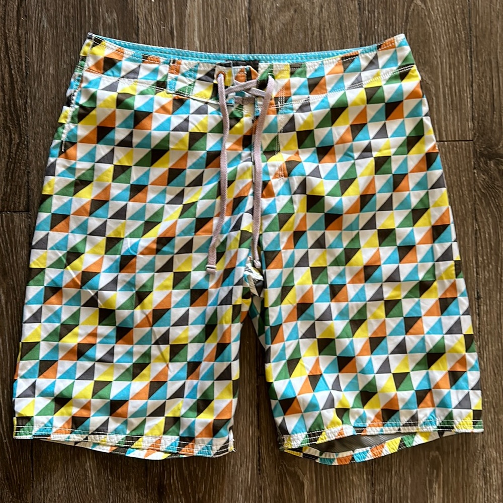 Men’s swimwear shorts size M
